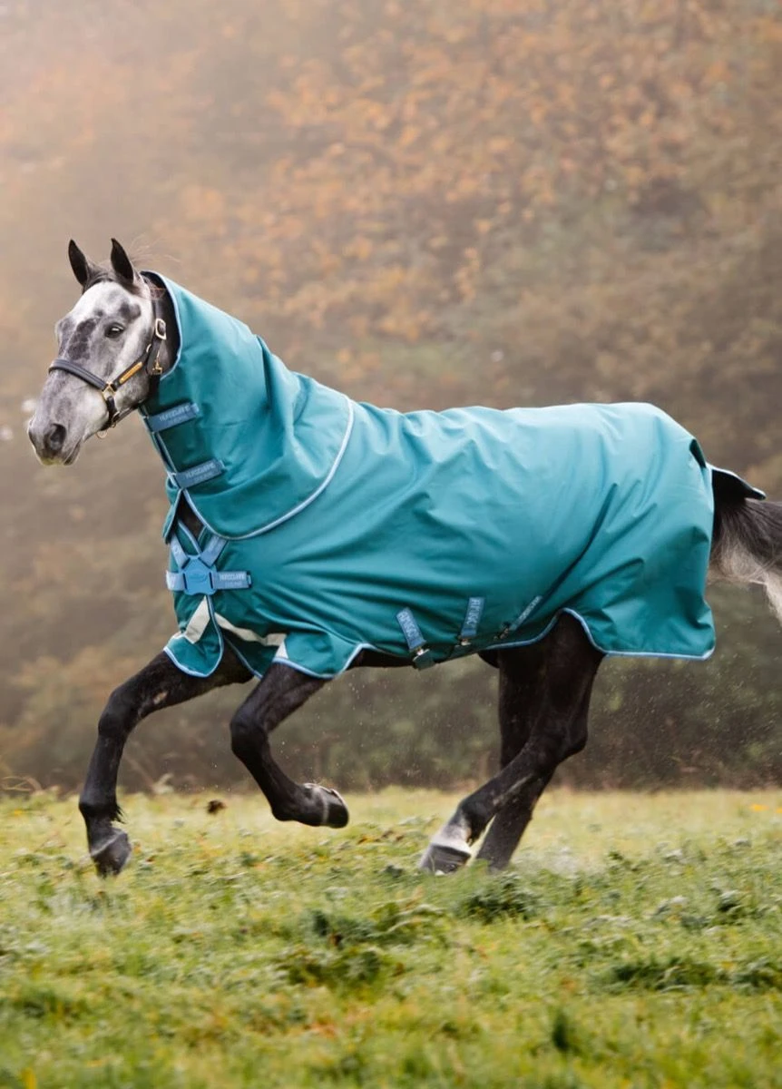 Amigo Bravo 12 Plus 100g Turnout Disc Front - Storm Green - Image 2