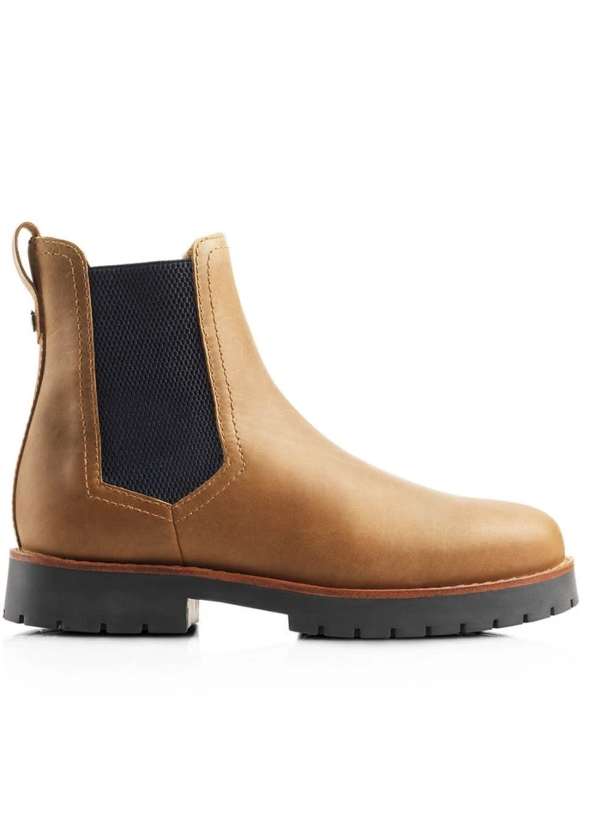 Fairfax & Favor Sheepskin Boudica - Oak - Image 3