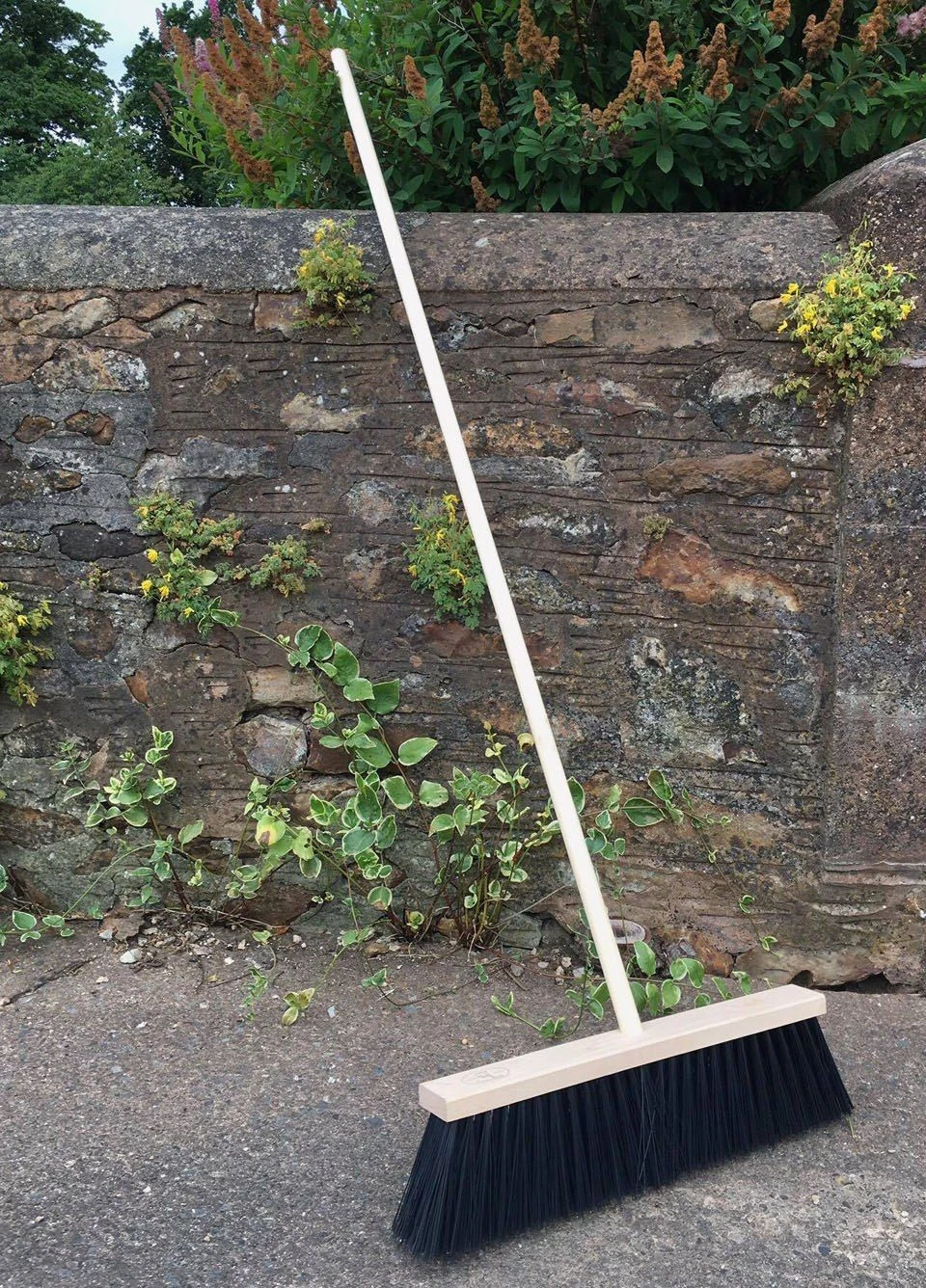 Borstiq Farmers Broom And Handle