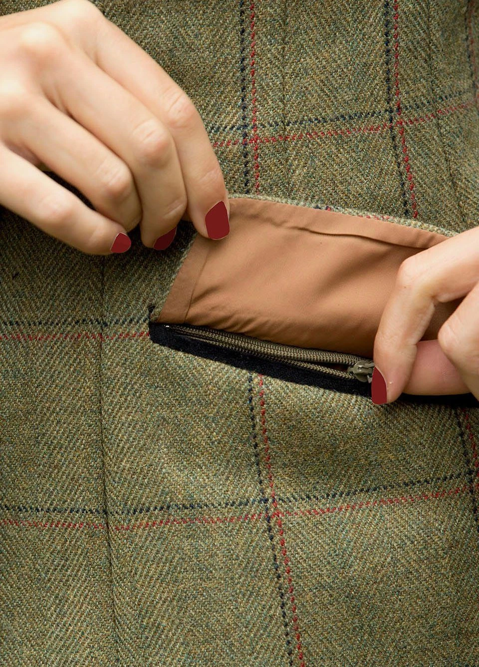 Equetech Ladies Launton Deluxe Tweed Riding Jacket - Green - Image 4