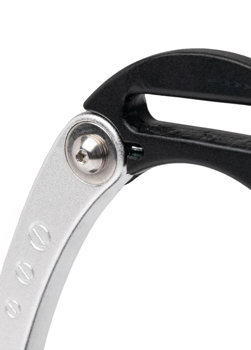 LeMieux Vector Balance Stirrups - Black/Aluminium - Image 4